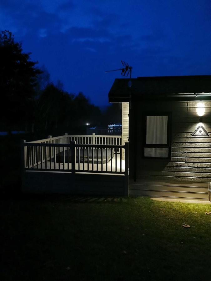 JJs Villa York Bagian luar foto